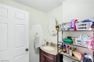4006 Hiram Rd NW, Canton, OH 44718 - Photo 27