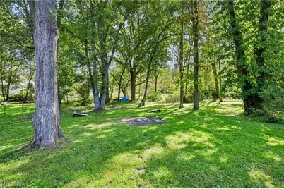 4006 Hiram Road NW, Canton, OH 44718 - Photo 41