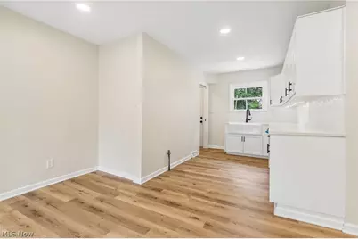 843 11th Street SE, Massillon, OH 44646 - Photo 5