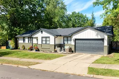 1133 Romayne Drive, Akron, OH 44313 - Photo 31
