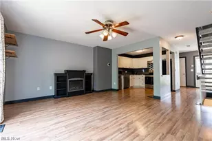 9281 Trotter Ln, Northfield, OH 44067 - Photo 3