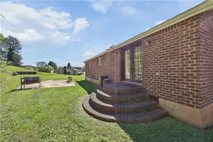 702 Zanesville St, Beverly, OH 45715 - Photo 33