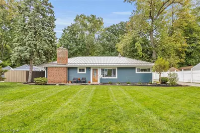 5821 Lake Road, Mentor on the Lake, OH 44060 - Photo 1