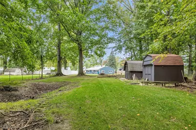 5821 Lake Road, Mentor on the Lake, OH 44060 - Photo 35