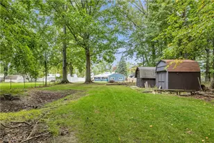 5821 Lake Rd, Mentor on the Lake, OH 44060 - Photo 35