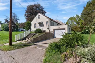 1602 Cherry Ave NE, Canton, OH 44714 - Photo 3
