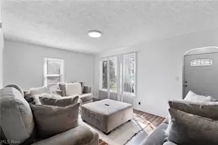 1602 Cherry Ave NE, Canton, OH 44714 - Photo 5