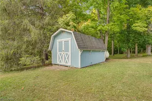 9794 Stukey Ln, Chardon, OH 44024 - Photo 9