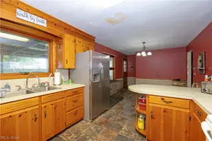 2106 Friar Tuck Cir, Wooster, OH 44691 - Photo 5