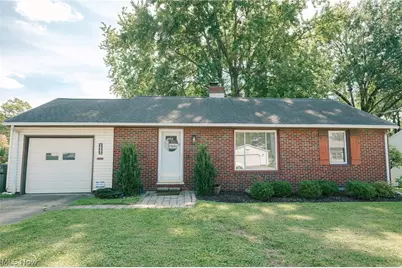 806 38th Street NW, Canton, OH 44709 - Photo 3