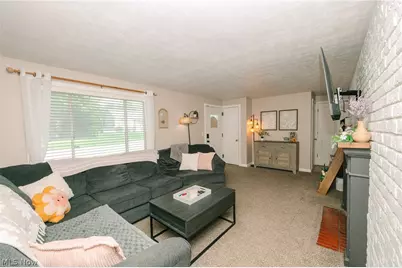 806 38th Street NW, Canton, OH 44709 - Photo 5