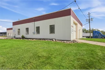 1379 S Chillicothe Road, Aurora, OH 44202 - Photo 3