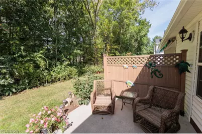 2114 W Reserve Circle, Avon, OH 44011 - Photo 7