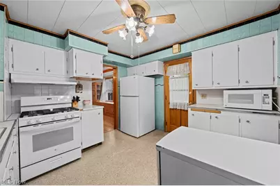 2067 Lark Street, Oakwood, OH 44107 - Photo 13