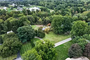7805 Spring Lake Ln, Canfield, OH 44406 - Photo 11
