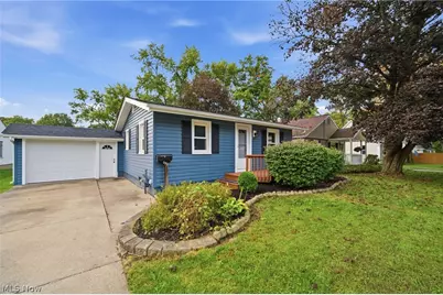253 Franks Avenue, Wadsworth, OH 44281 - Photo 1
