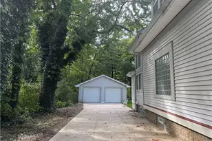 7652 Center St, Mentor, OH 44060 - Photo 33