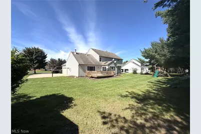 6636 Olde Stone Circle NE, Canton, OH 44721 - Photo 49