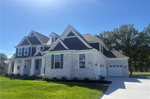 32625 Royal Troon Dr, Avon Lake, OH 44012 - Photo 3