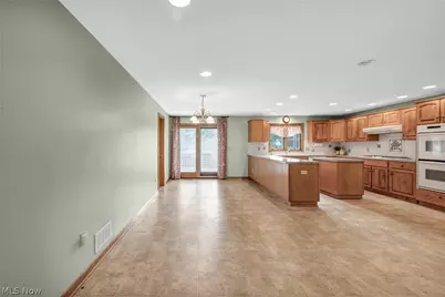3806 21st Street NW, Canton, OH 44708 - Photo 9