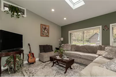 36280 Eddy Road, Willoughby Hills, OH 44094 - Photo 17