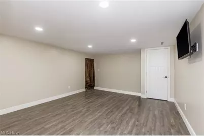 956 Brockton Avenue NW, Massillon, OH 44646 - Photo 27