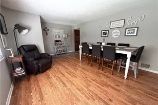 127 St Ann Way, Weirton, WV 26062 - Photo 9