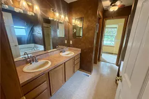 36255 Sandy Knoll Dr, Eastlake, OH 44095 - Photo 27