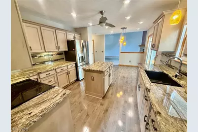 36255 Sandy Knoll Drive, Eastlake, OH 44095 - Photo 17