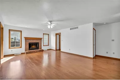 441 Pemberton Drive, Elyria, OH 44035 - Photo 15