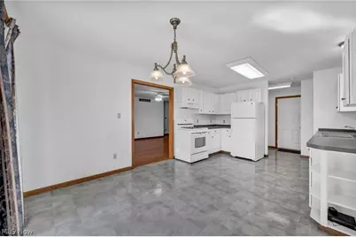 441 Pemberton Drive, Elyria, OH 44035 - Photo 11