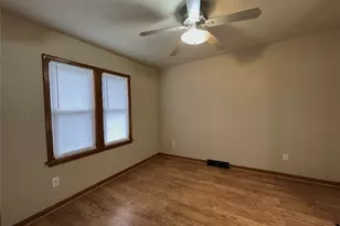 1233 Florida Ave, Akron, OH 44314 - Photo 3