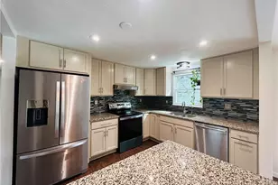 10383 Belleau Dr, Twinsburg, OH 44087 - Photo 3