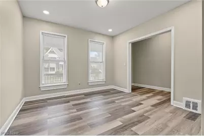 2344 E 86th Street, Loveland, OH 44106 - Photo 7