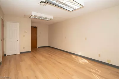 4960 Higbee Avenue NW #102, Canton, OH 44718 - Photo 5