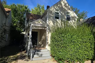 1030 E 72nd St, Loveland, OH 44103 - Photo 1
