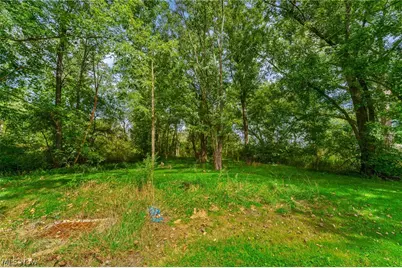 13597 Woodworth Road, New Springfield, OH 44443 - Photo 21