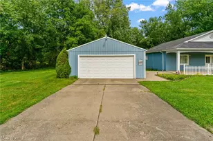 13597 Woodworth Rd, New Springfield, OH 44443 - Photo 25