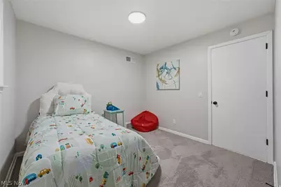 920 Clinton Avenue SW, Canton, OH 44706 - Photo 33
