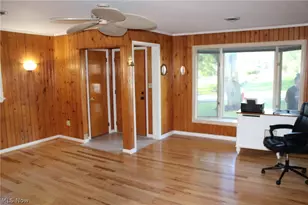 226 Willowwood Dr, Chippewa Lake, OH 44215 - Photo 9