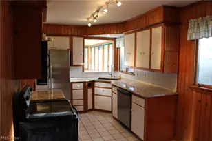 226 Willowwood Dr, Chippewa Lake, OH 44215 - Photo 37