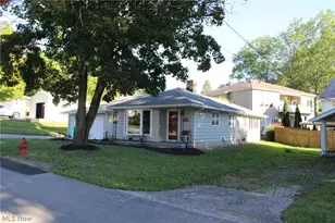 226 Willowwood Dr, Chippewa Lake, OH 44215 - Photo 3