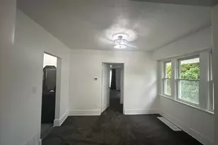 1225 Murray Ave, Akron, OH 44310 - Photo 11