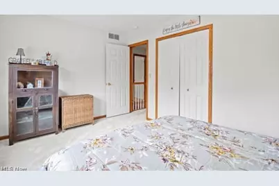 624 Royal Woods Drive, Wadsworth, OH 44281 - Photo 17