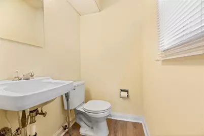 1770 Tanglewood Drive, Akron, OH 44313 - Photo 11