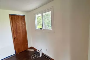 2425 Reeves Ave, Lorain, OH 44052 - Photo 5