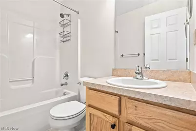 8421 Euclid Avenue, Loveland, OH 44106 - Photo 23