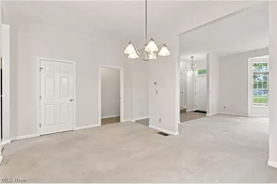 8421 Euclid Avenue, Loveland, OH 44106 - Photo 7