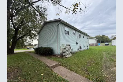 2375 Sanitarium Road, Lakemore, OH 44312 - Photo 11