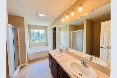 4112 Keswick Drive, Brunswick, OH 44212 - Photo 9